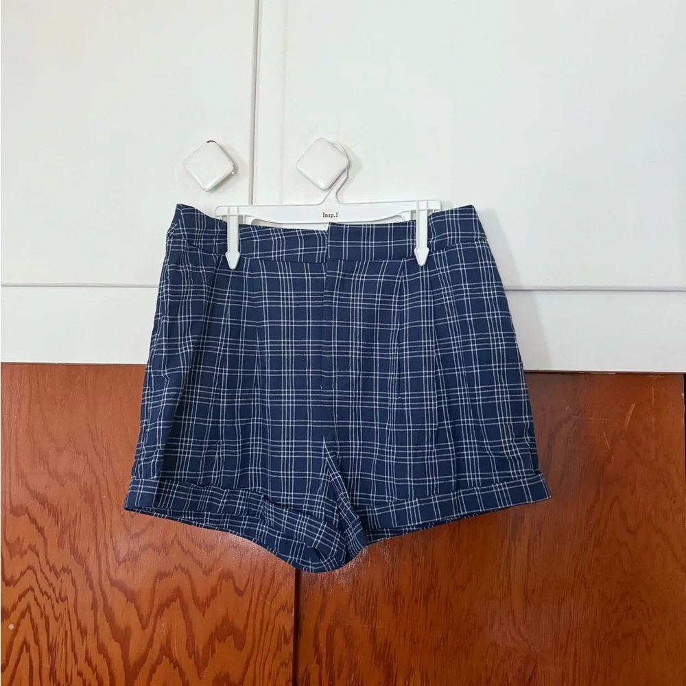 Lulu's Navy Checkered Shorts